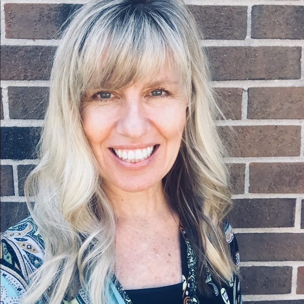 Meet your Posher, Christie